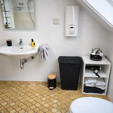 Tarforst Height Apartment, Apartment