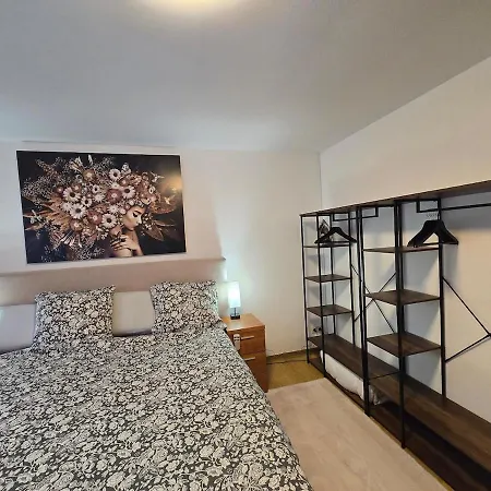 Tarforst Height Apartment, * Trier